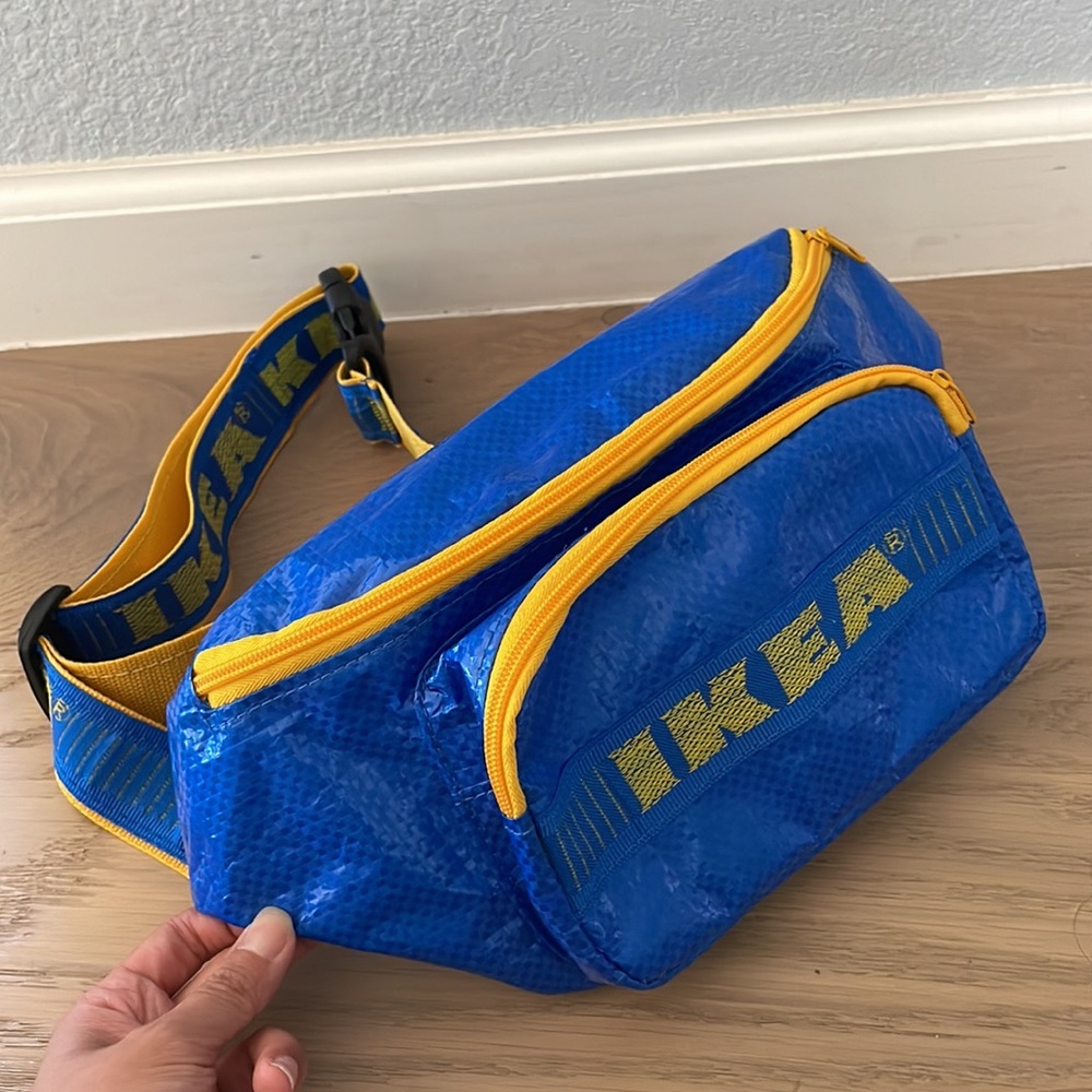 IKEA belt bag with interior pocket. Bum bag. One size.